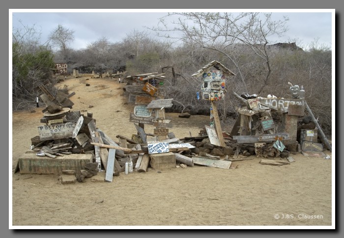 059_S_Floreana_Post1623