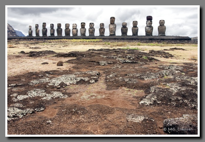 22_SC_Moais_Ahu_Tongariki_1558